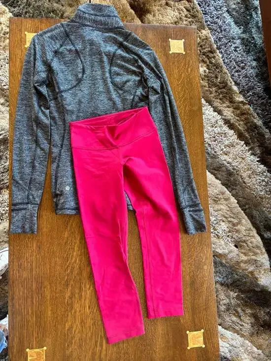 Lululemon Set: Run: Swiftly 1/2 Zip(6) & Cropped High-Rise Leggings (Size 2) - Picture 7 of 10